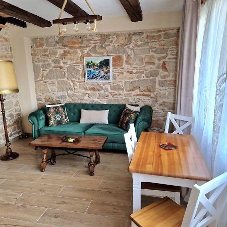 Apartments Sena Πούλα Εξωτερικό φωτογραφία