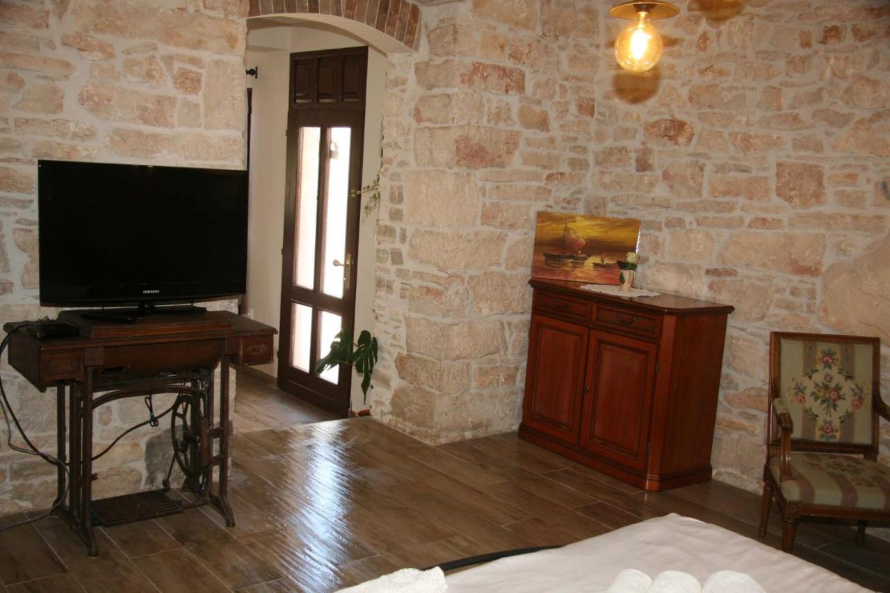 Apartments Sena Πούλα Εξωτερικό φωτογραφία