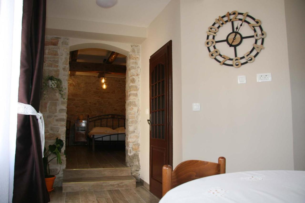 Apartments Sena Πούλα Εξωτερικό φωτογραφία