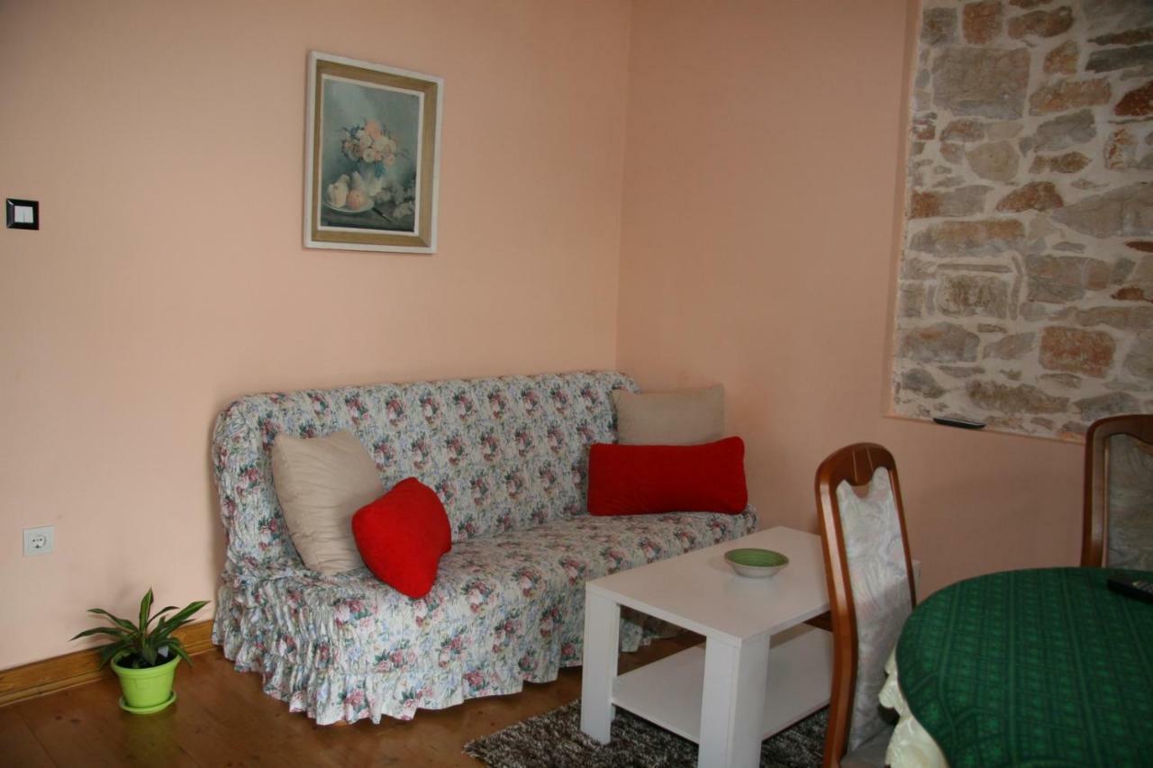 Apartments Sena Πούλα Εξωτερικό φωτογραφία