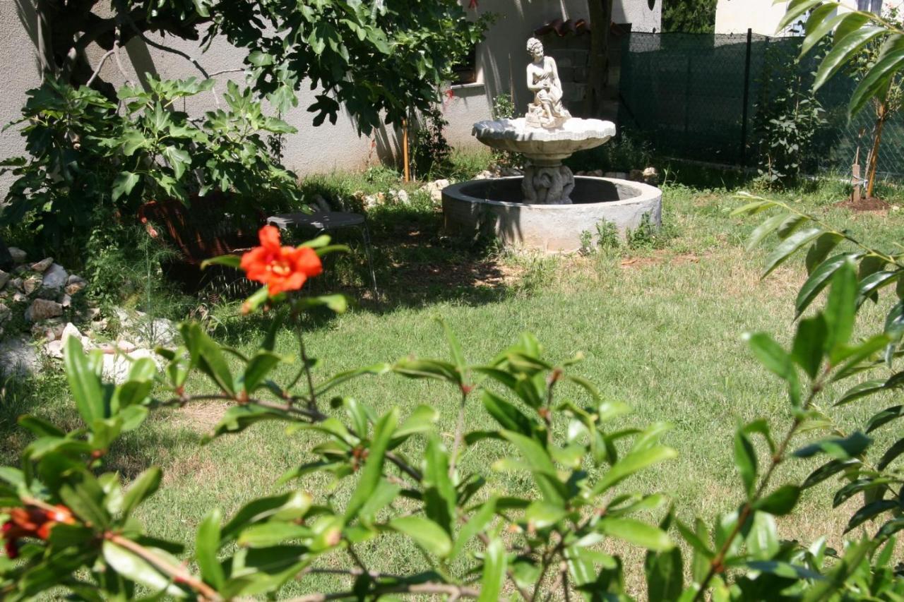Apartments Sena Πούλα Εξωτερικό φωτογραφία